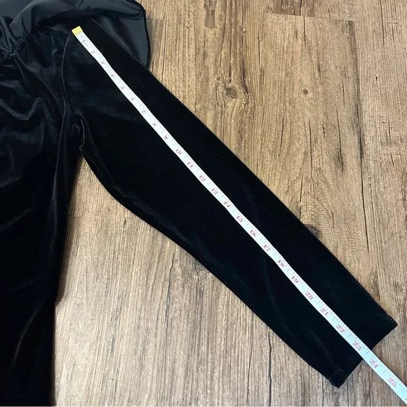 Misa Los Angeles NWT Mielle Black Velvet Ruffle One Shoulder Top - Picture 10 of 12